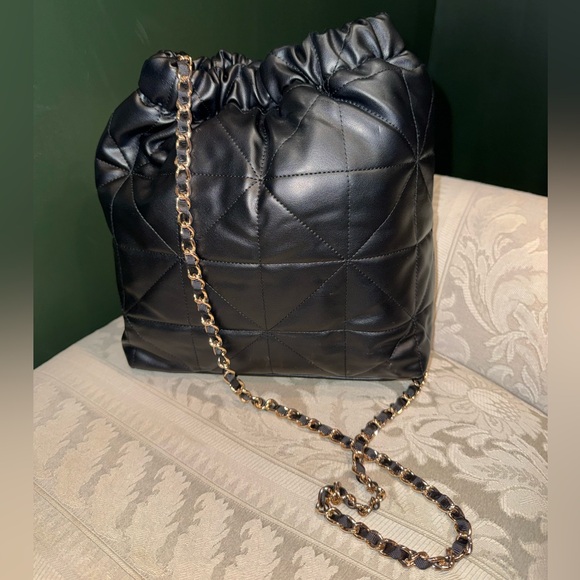 A New Day Black Quilted Drawstring Bag with Gold Chain - Picture 2 of 5